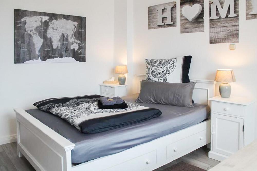 Friendly Home - Klinkerhof Bornheim  Buitenkant foto