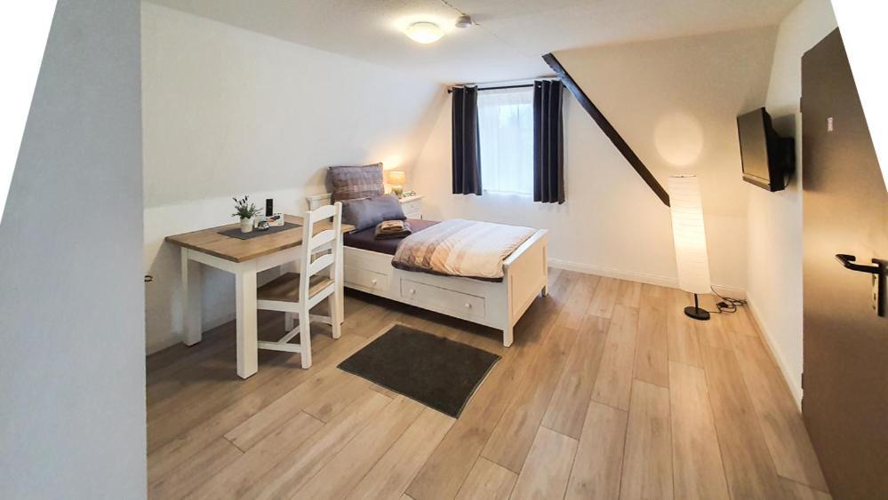 Friendly Home - Klinkerhof Bornheim  Buitenkant foto