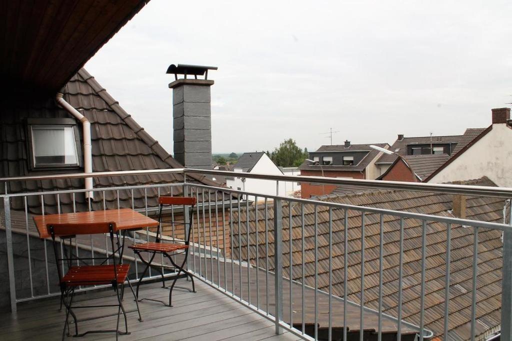 Friendly Home - Klinkerhof Bornheim  Buitenkant foto